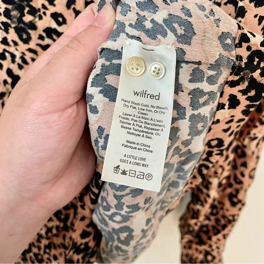 Aritzia Wilfred Emmeline Blouse Leopard Print Button Up - Picture 8 of 9